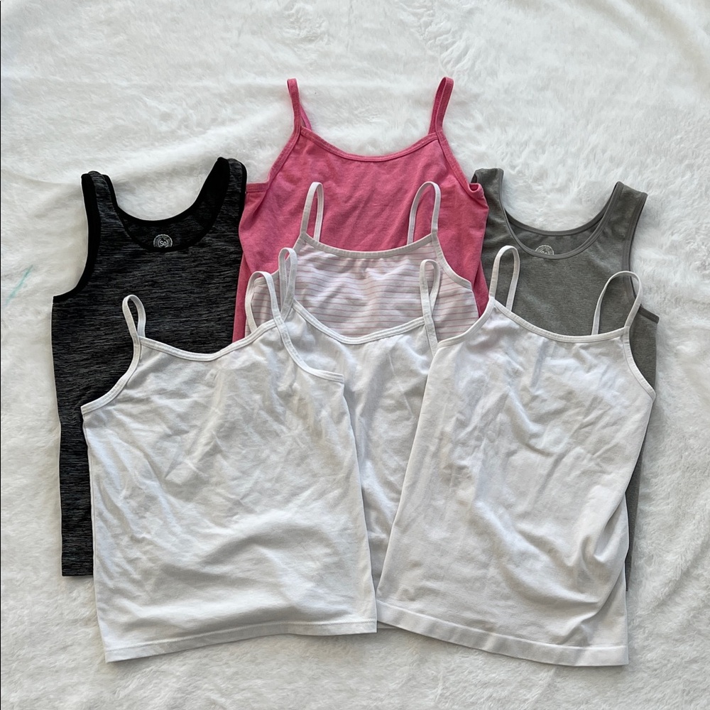 SO | Hanes | Girls assortment undershirts - size medium
